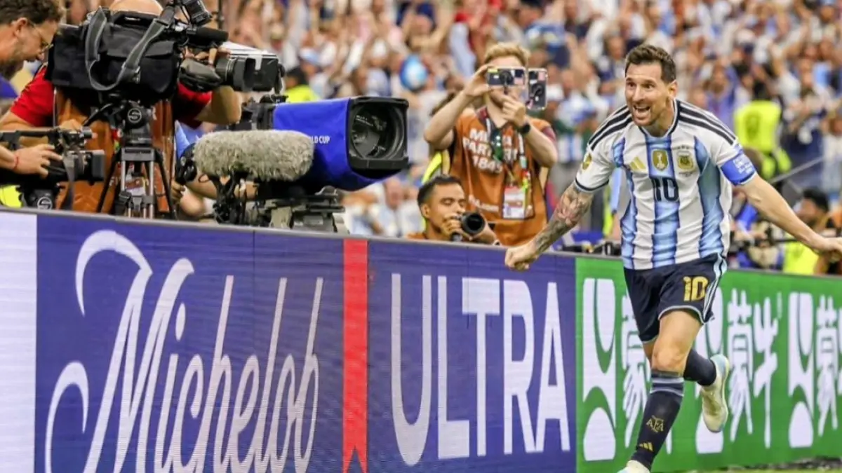 Kapten Timnas Argentina Leonel Messi selebrasi gol keduanya ke gawang Austria, Selasa (23/6) dini hari WIB. (net)