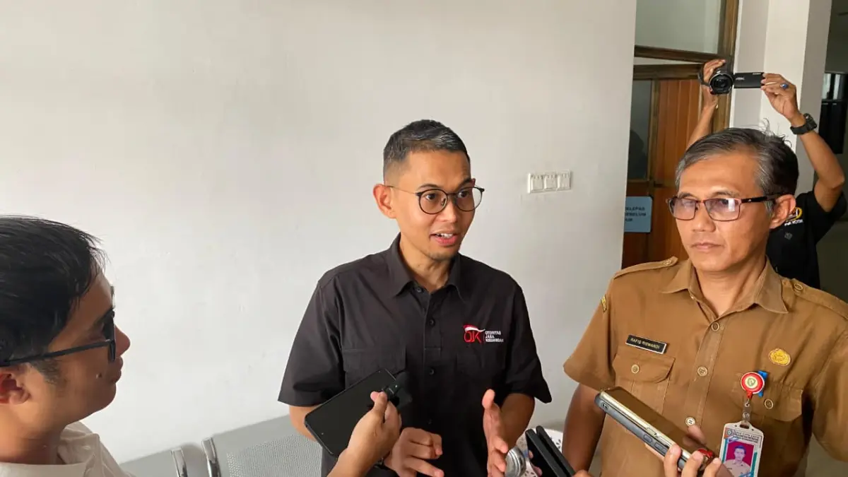 Kepala OJK Kalimantan Tengah, Primandanu Febriyan Aziz, optimistis pasar modal Indonesia akan kembali menguat pada semester II 2026 seiring membaiknya kondisi pasar dan berjalannya reformasi sektor keuangan.  (Akbar/Radar Sampit)