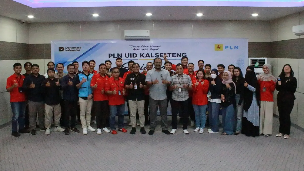 Foto Bersama bersama Pegawai PLN Palangka Raya dan Tim Pencegahan Satuan Tugas Wilayah Kalimantan Tengah Densus 88. (PLN IUD Kalselteng)