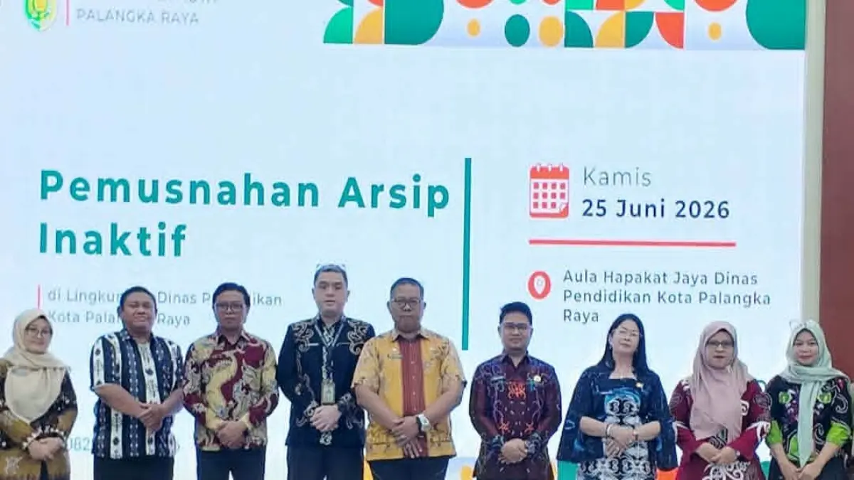 PEMUSNAHAN: Dinas Pendidikan Kota Palangka Raya melaksanakan kegiatan Pemusnahan Arsip Tahun 2026 yang bertempat di Aula Hapakat Jaya, Kamis (25/6/2026). (Istimewa/Radar Sampit)