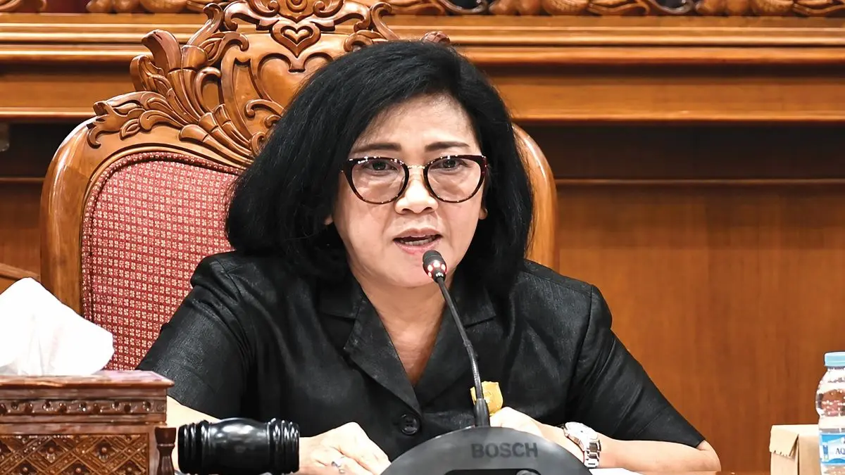 Rinie
DPRD Kotim 

