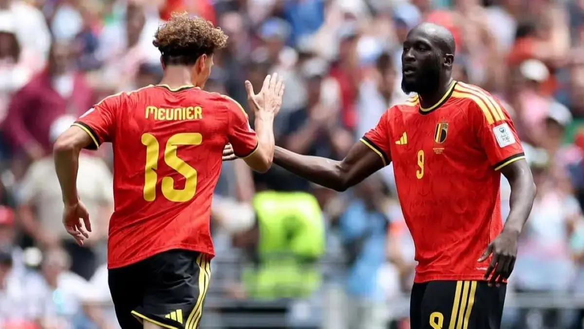 Romelu Lukaku dan Meunier saat timnas Belgia lawan Mesir di piala dunia. (FIFA)