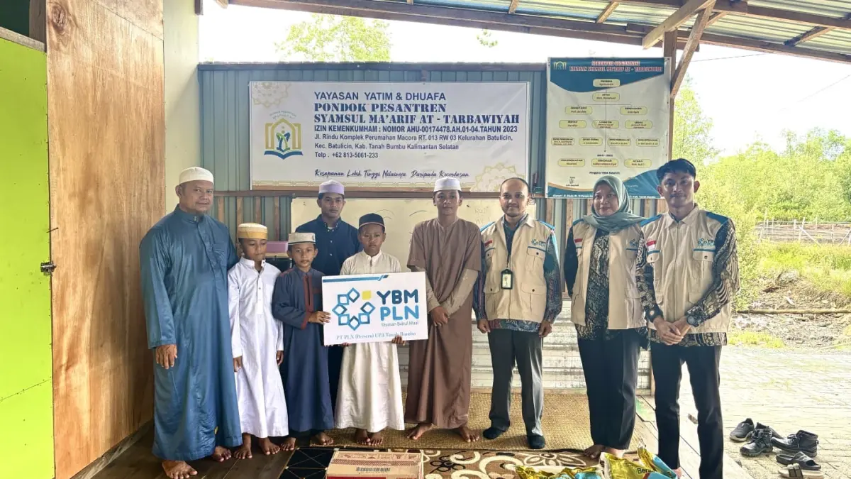 Sebagai bentuk kepedulian dan memanfaatkan momentum Bulan Muharram 1448 Hijriah, PLN ULP Batulicin menyalurkan santunan kepada Pondok Pesantren Yayasan Syamsul Ma