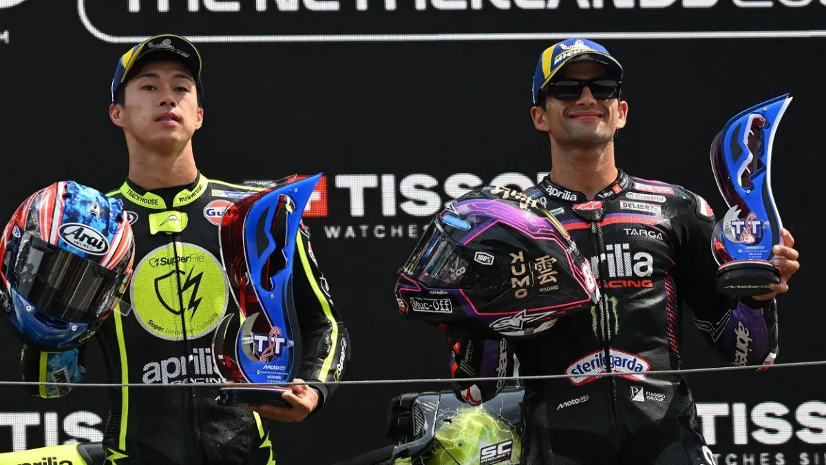 Dua pembalap papan atas MotoGP, Ai Ogura dan Jorge Martin yang akan membela tim pabrikan Yamaha mulai musim 2027.(int)
