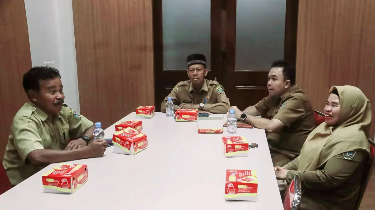 Rapat Koordinasi Pengendalian Inflasi Daerah yang digelar Kementerian Dalam Negeri secara virtual, Senin (6/7).&nbsp; (RIFANI/RADAR SAMPIT)&nbsp;