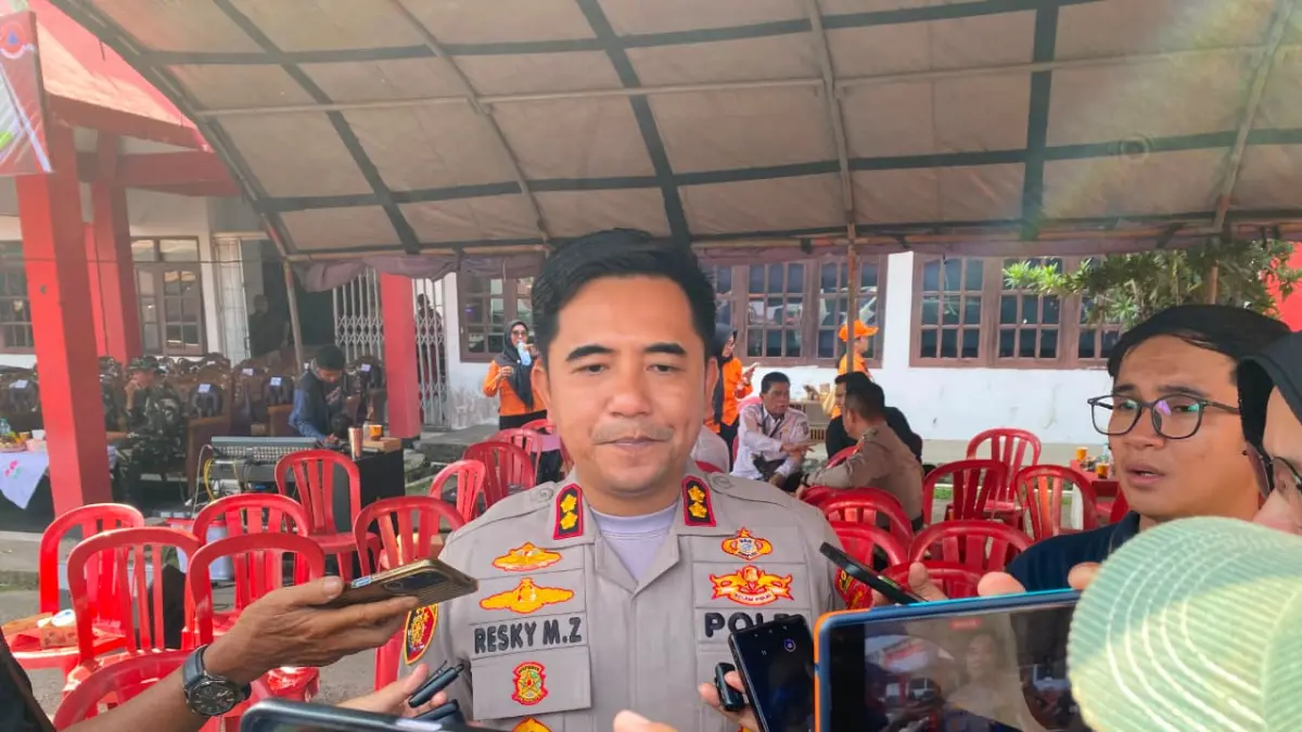 Kapolres Kotim, AKBP Resky Maulana Zulkarnain, menegaskan akan menindak tegas pelaku pembakaran hutan dan lahan yang terbukti melanggar hukum.  (Akbar/Radar Sampit)