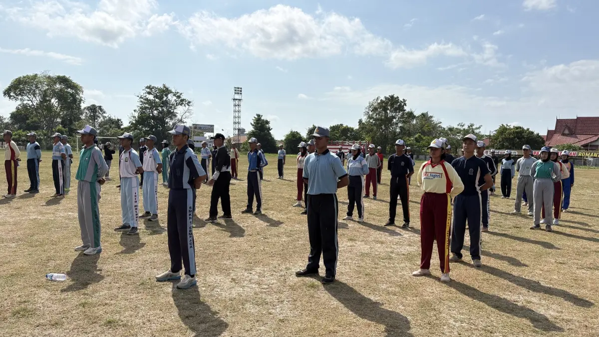 Para calon paskibraka Kabupaten Kotim 2026 saat mengikuti, Pusdiklat di Stadion 29 November Sampit, Rabu (15/7).