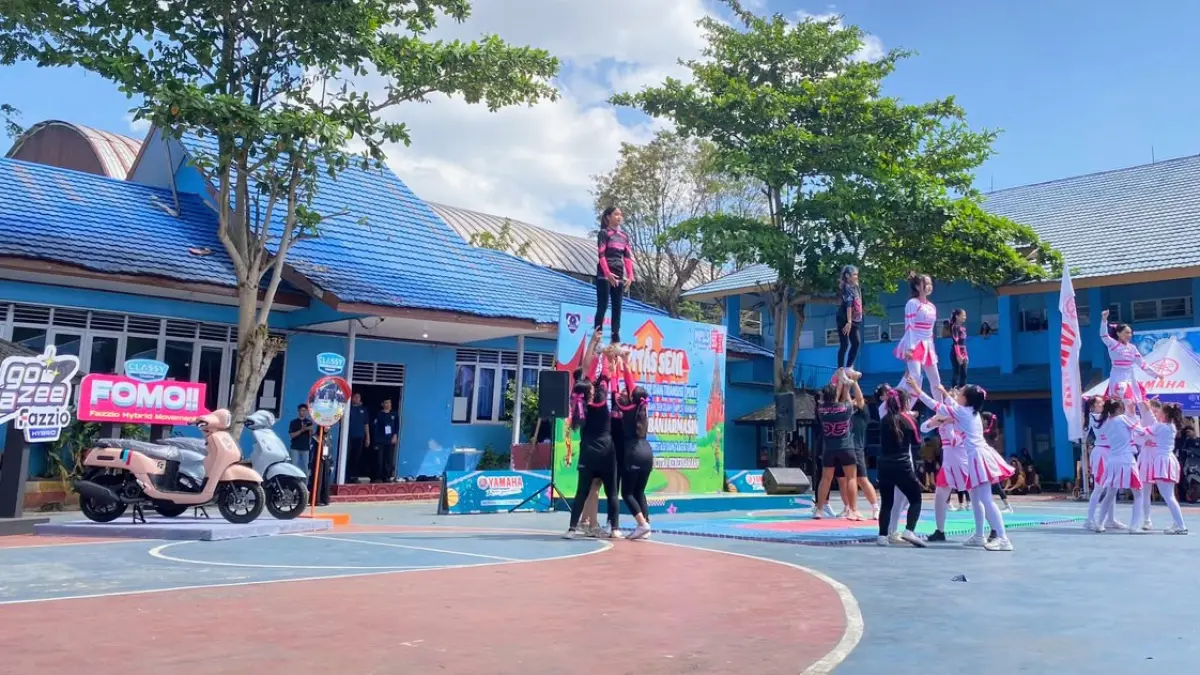 Salah satu atraksi dance pelajar SMAN 2 Banjarmasin (Ist)