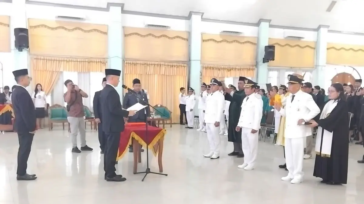 PELANTIKAN : Suasana pelantikan ASN pada  jabatan administrator, pejabat pengawas, pejabat fungsional dan kepala puskesmas, di GPU Damang Batu, pekan lalu. FOTO : ARHAM SAID/RADAR SAMPIT