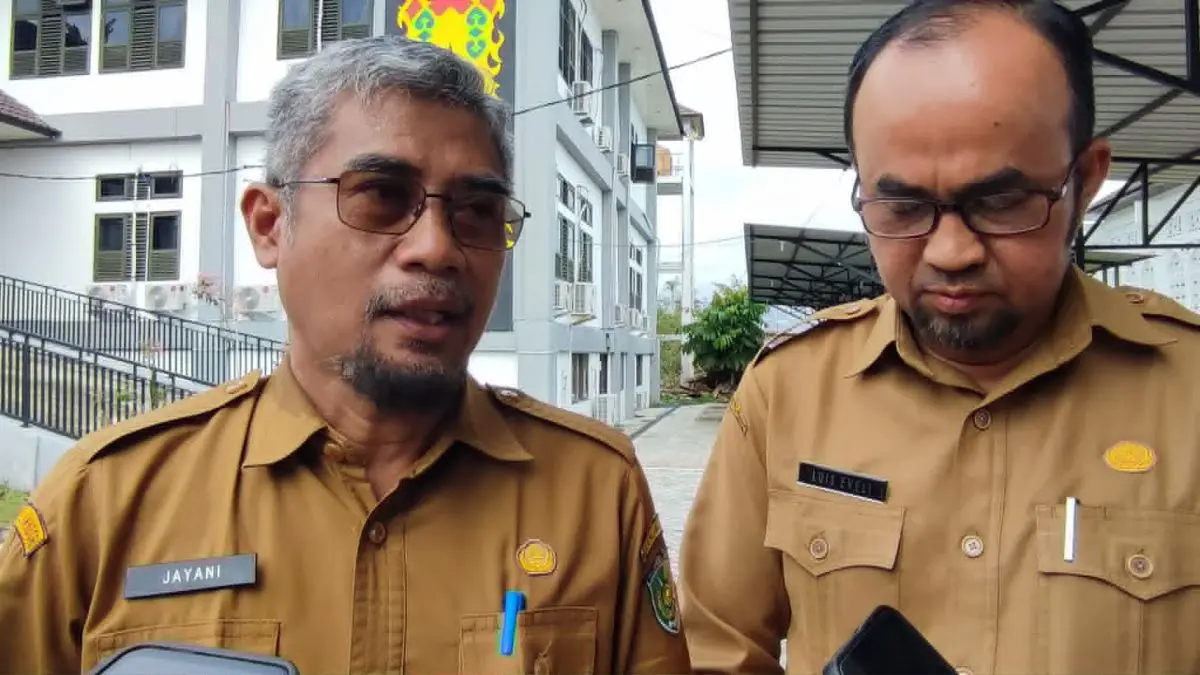 KEBIJAKAN : Pelaksana Tugas (Plt) Kepala Dinas Pendidikan Kota Palangka Raya, Jayani, melalui surat edaran menginstruksikan sejumlah penyesuaian kegiatan pembelajaran demi menjaga kesehatan peserta didik. FOTO: DODI/RADAR SAMPIT