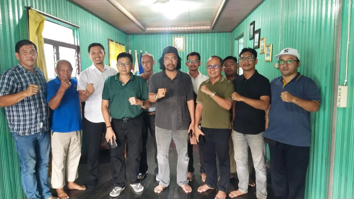 Insan Maritim usai menggelar rapat koordinasi pada Sabtu 1 Agustus 2026 di Kecamatan Kumai. (Syamsudin/Radar Sampit)