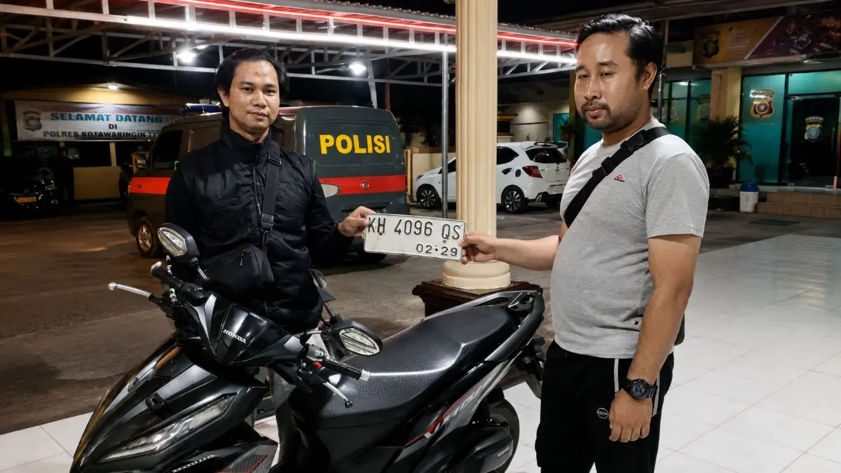 CURANMOR : Petugas Polsek Ketapang berhasil mengamankan sepeda motor curian pada Kamis (30/7/2026) malam. FOTO: IST/RADAR SAMPIT