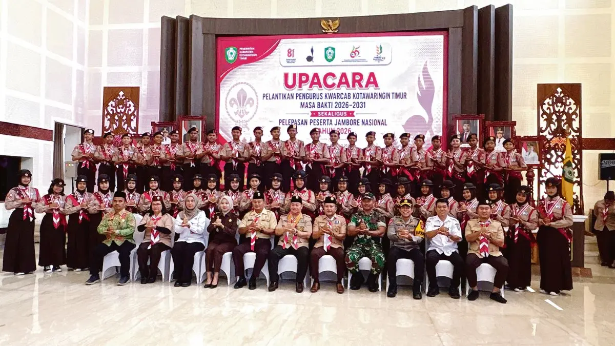 FOTO BERSAMA: Pelepasan kontingen Gerakan Pramuka Kotim menuju Jambore Nasional XII Tahun 2026, Rabu (5/8/2026). FOTO: YUNI/RADAR SAMPIT 