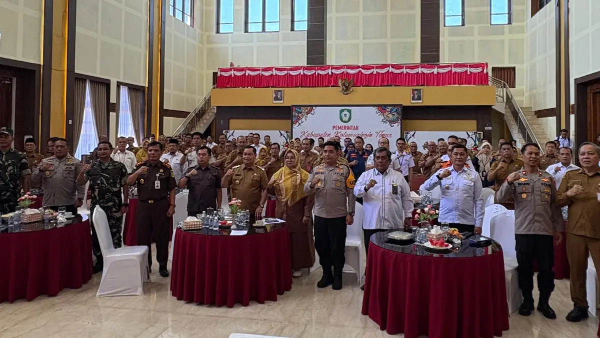 Kegiatan Cofee Morning Pemkab Kotim, Senin (23/8) di rumah jabatan Bupati Kotim. (dok.yuni/radarsampit)