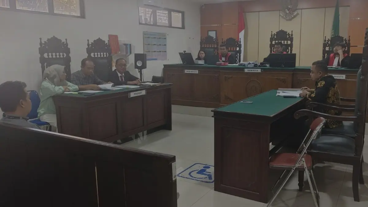 PERDATA PMH: Sidang lanjutan gugatan perdata dugaan Perbuatan Melawan Hukum (PMH) terkait utang piutang digelar di Pengadilan Negeri Sampit, Rabu (5/8/2026) pagi. (ISTIMEWA/RADAR SAMPIT)