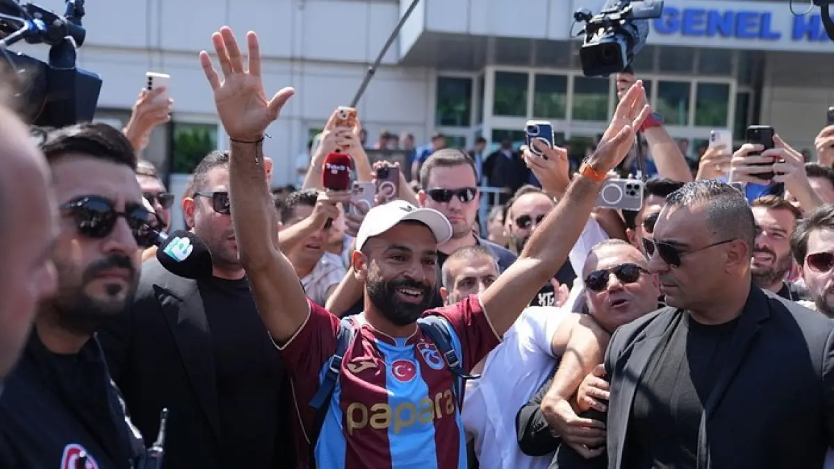 Mohamed Salah saat mendapatkan sambutan di Turki. (net)