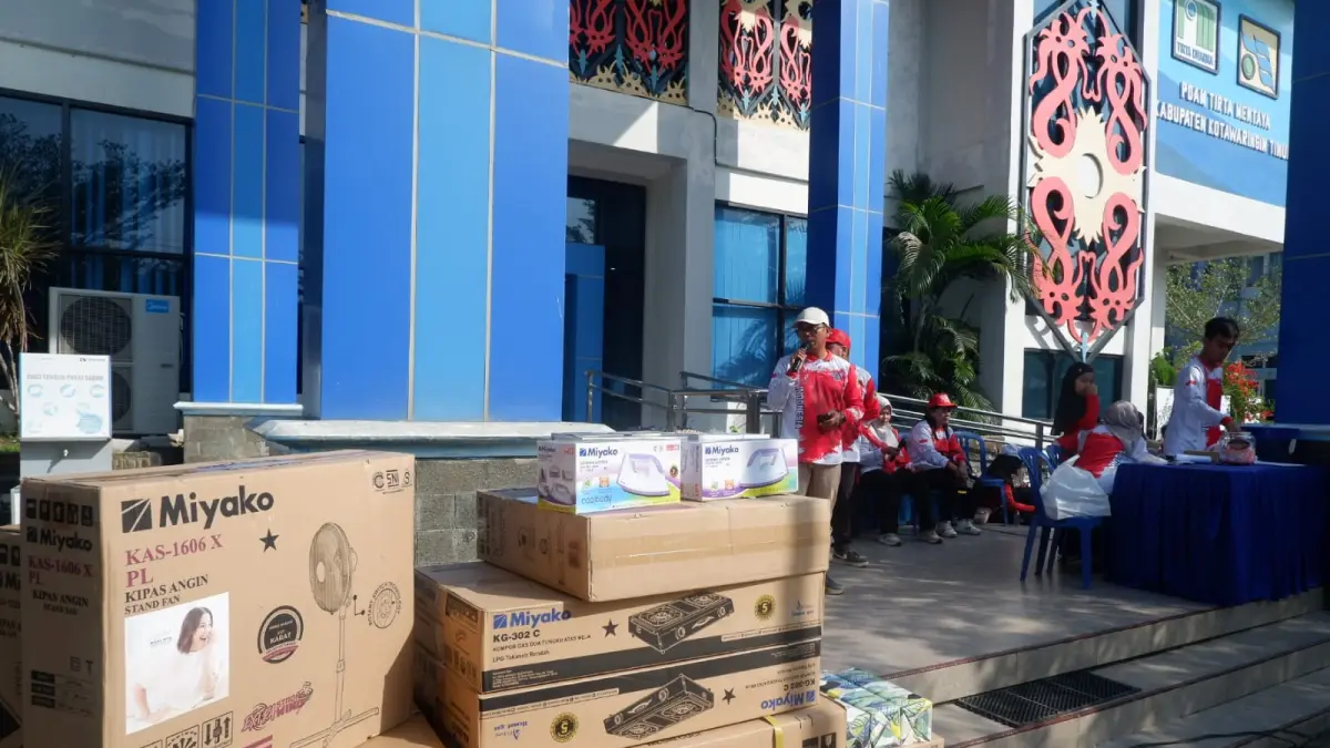 Kepala Bagian Teknik Perumda Tirta Mentaya Sampit Edy Dyufriadi saat menyampaikan sambutan. (Usay Nor Rahmad/Radar Sampit)&nbsp;