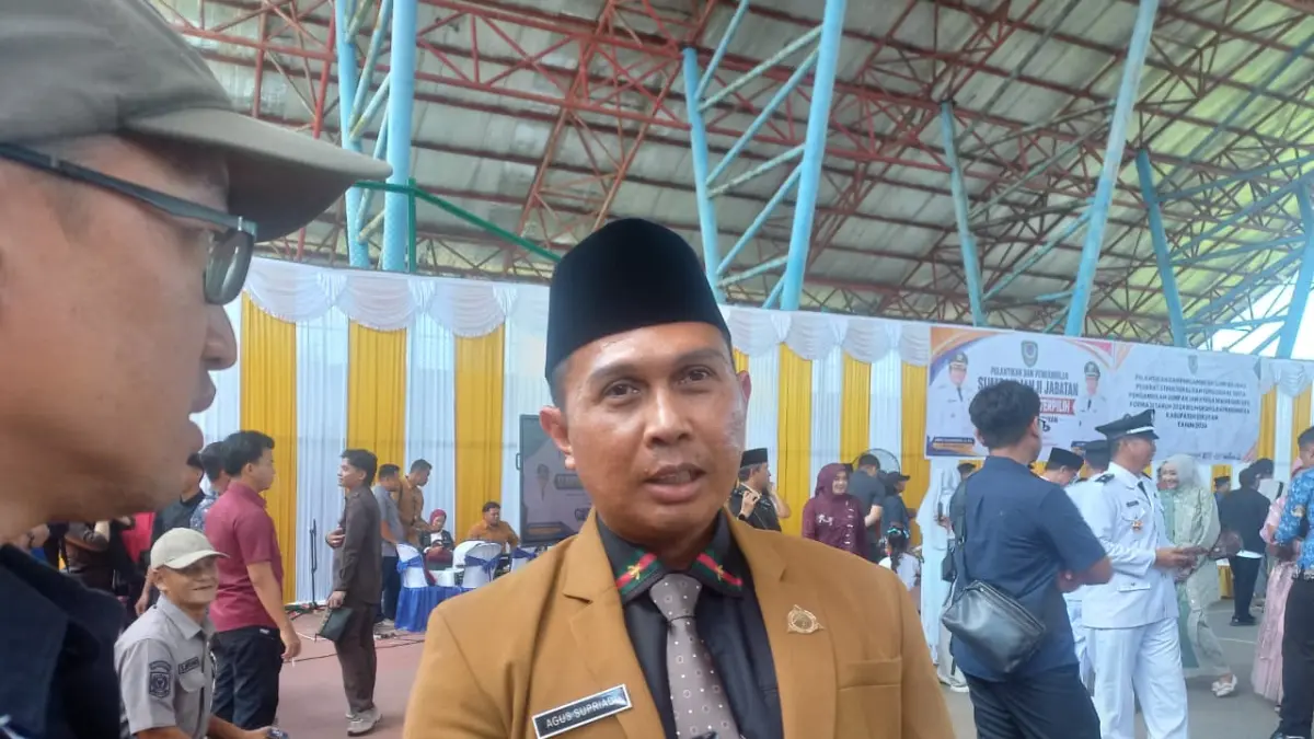 Kepala Pelaksana BPBD Seruyan Agus Supriadi saat ditemui awak media, Senin (10/8). (RIFANI/RADAR SAMPIT)
