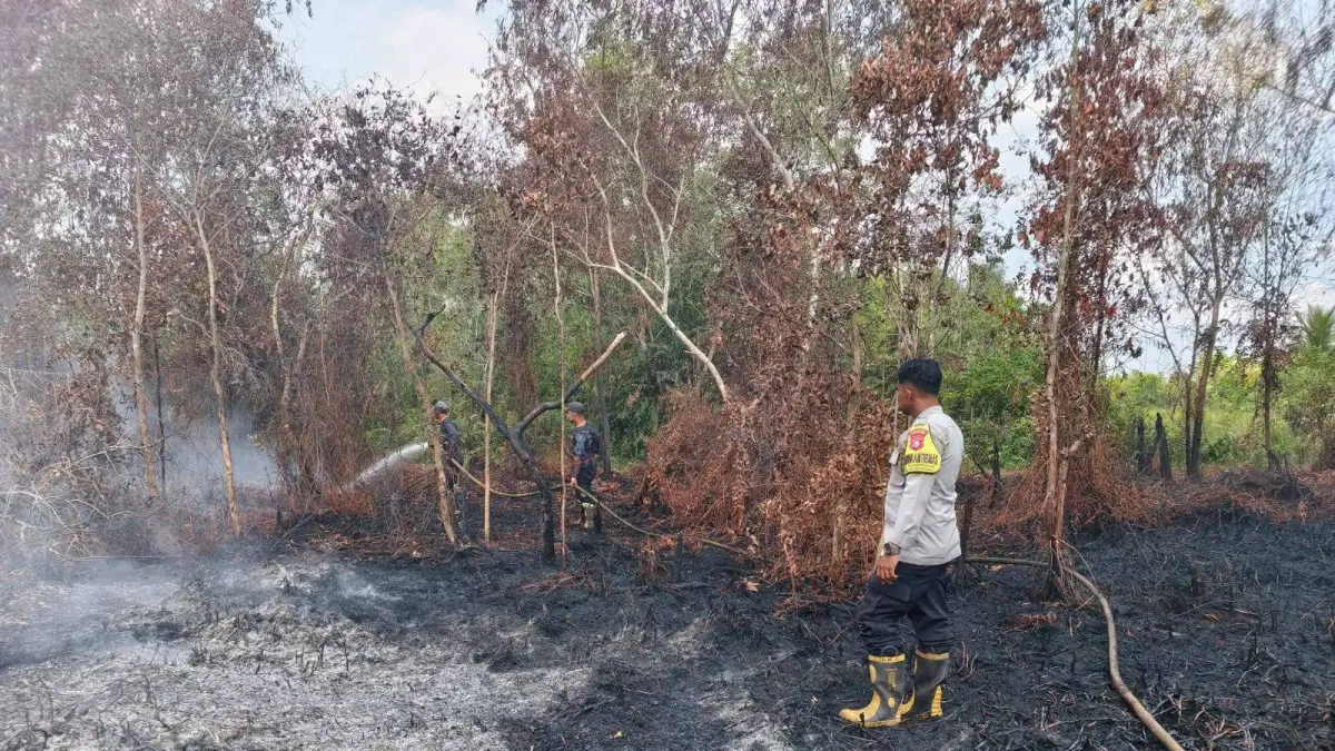 Salah satu areal lahan terbakar di sekitar Kota Palangka Raya, baru-baru tadi.(istimewa)