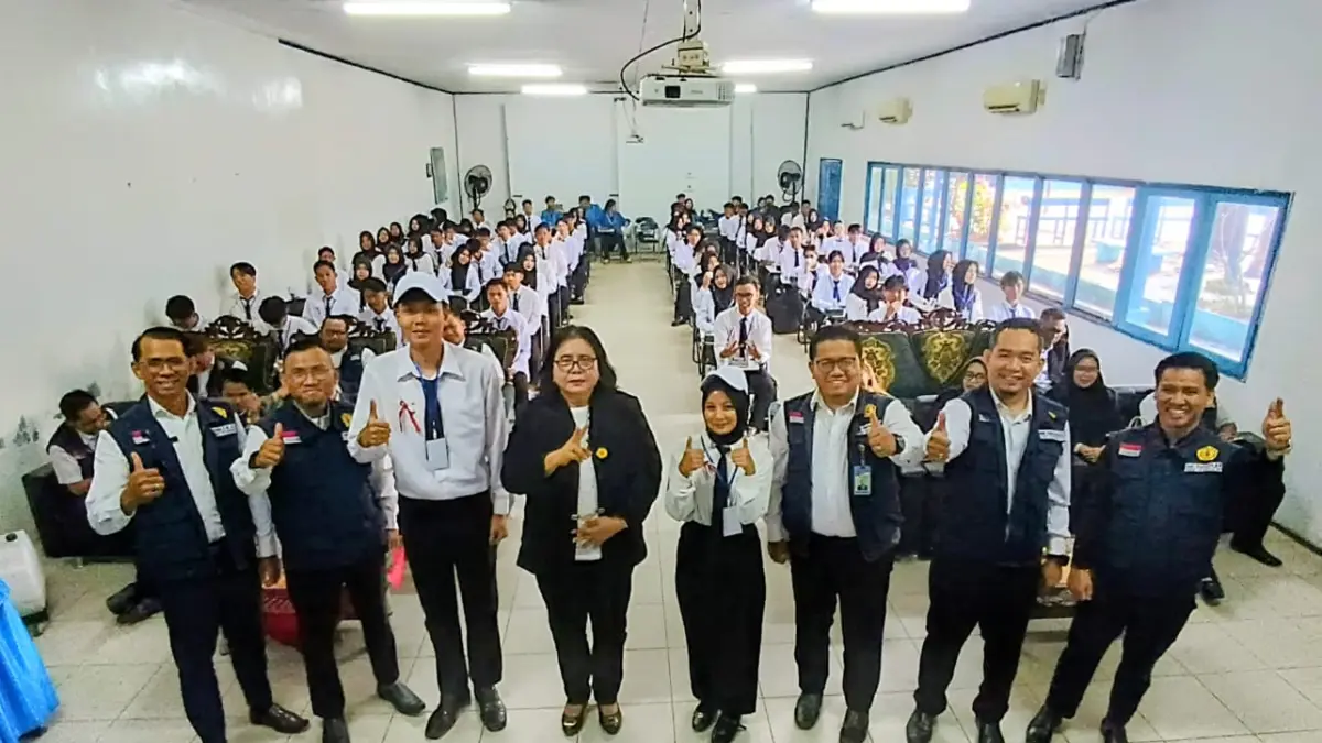 Pembukaan PKKMB STIE Sampit di aula Kampus Biru Jalan Walter Condrat, Kamis (13/8/2026). (Usay Nor Rahmad/Radar Sampit) 