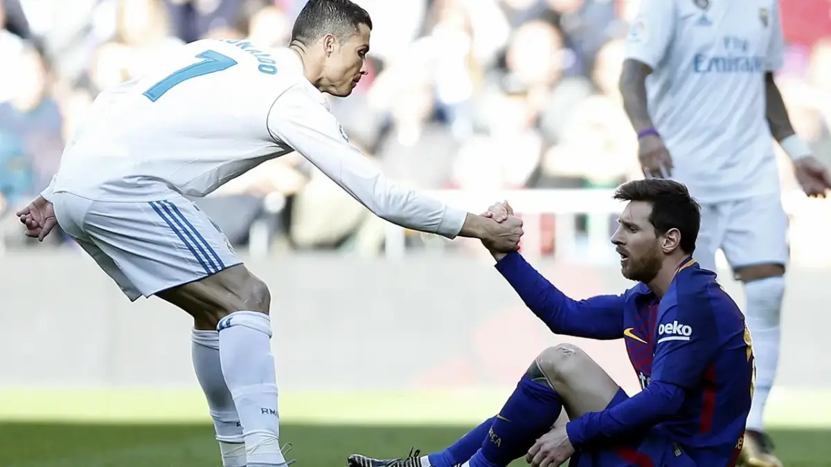 Cristiano Ronaldo dan Leonel Messi saat sama-sama masih bermain di Liga Spanyol (net)
