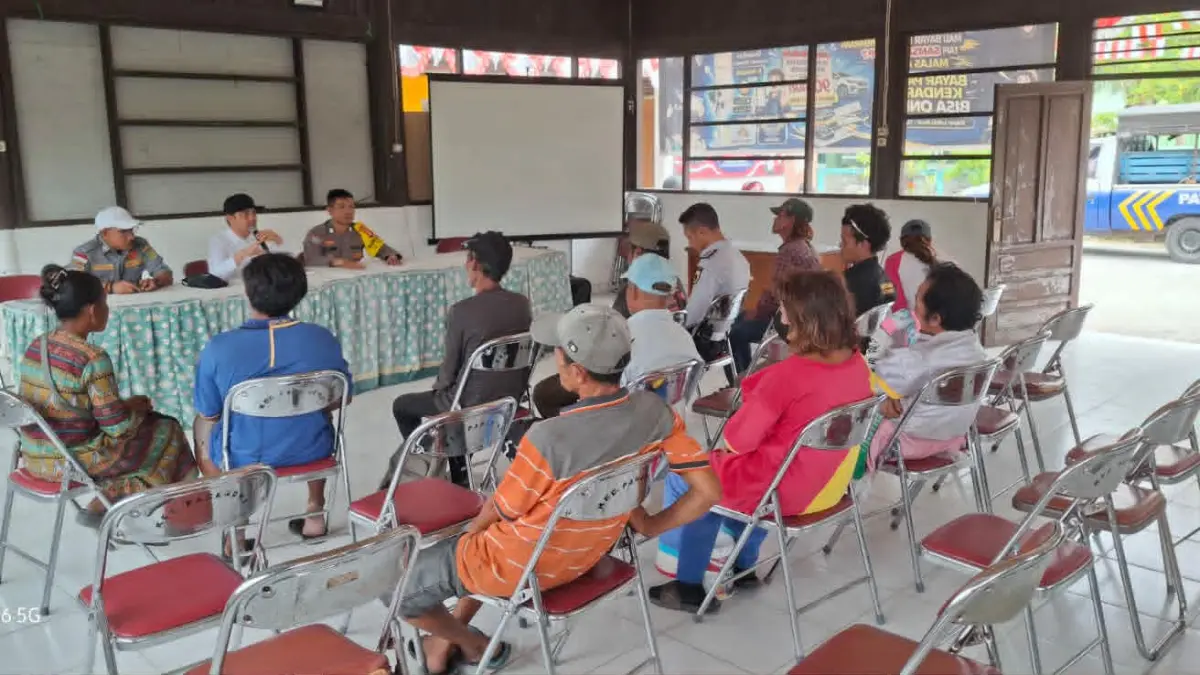 PEMBINAAN : Keberadaan gelandangan dan pengemis (gepeng) yang beraktivitas di sejumlah wilayah Kecamatan Pahandut dinilai mengganggu kenyamanan masyarakat Kota Palangka Raya. FOTO: IST/RADAR SAMPIT