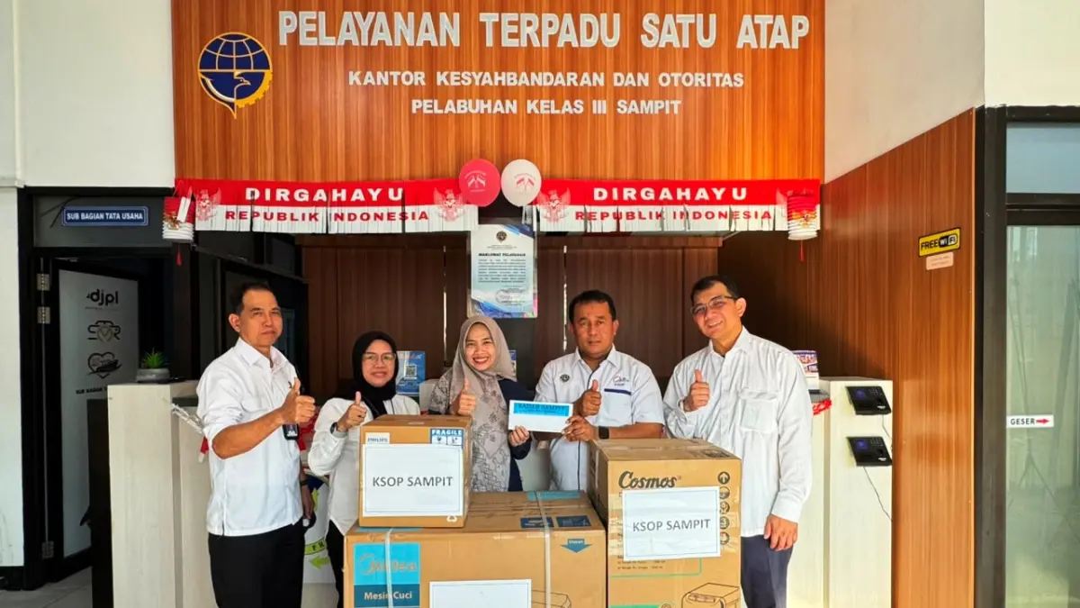 Sejumlah hadiah Gowes Kemerdekaan 2026, dari KSOP Kelas III Sampit, Selasa (18/8). (istimewa)