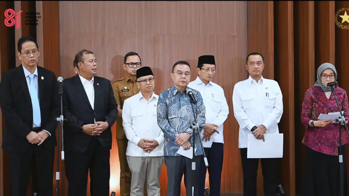 Menteri Pendayagunaan Aparatur Negara dan Reformasi Birokrasi (MenPAN-RB) Rini Widyantini saat menjelaskan bahwa guru PPPK paruh waktu akan diberikan kesempatan untuk beralih menjadi PPPK penuh waktu pada 2027. (yt humas kemenstneg)