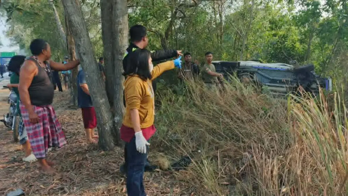Situasi pasca kecelakaan maut di Jalan Tjilik Riwut Km 18, Kelurahan Marang, Kecamatan Bukit Batu, Palangka Raya, Kamis (20/8/2026) sekitar pukul 06.15 WIB. (istimewa/warga)