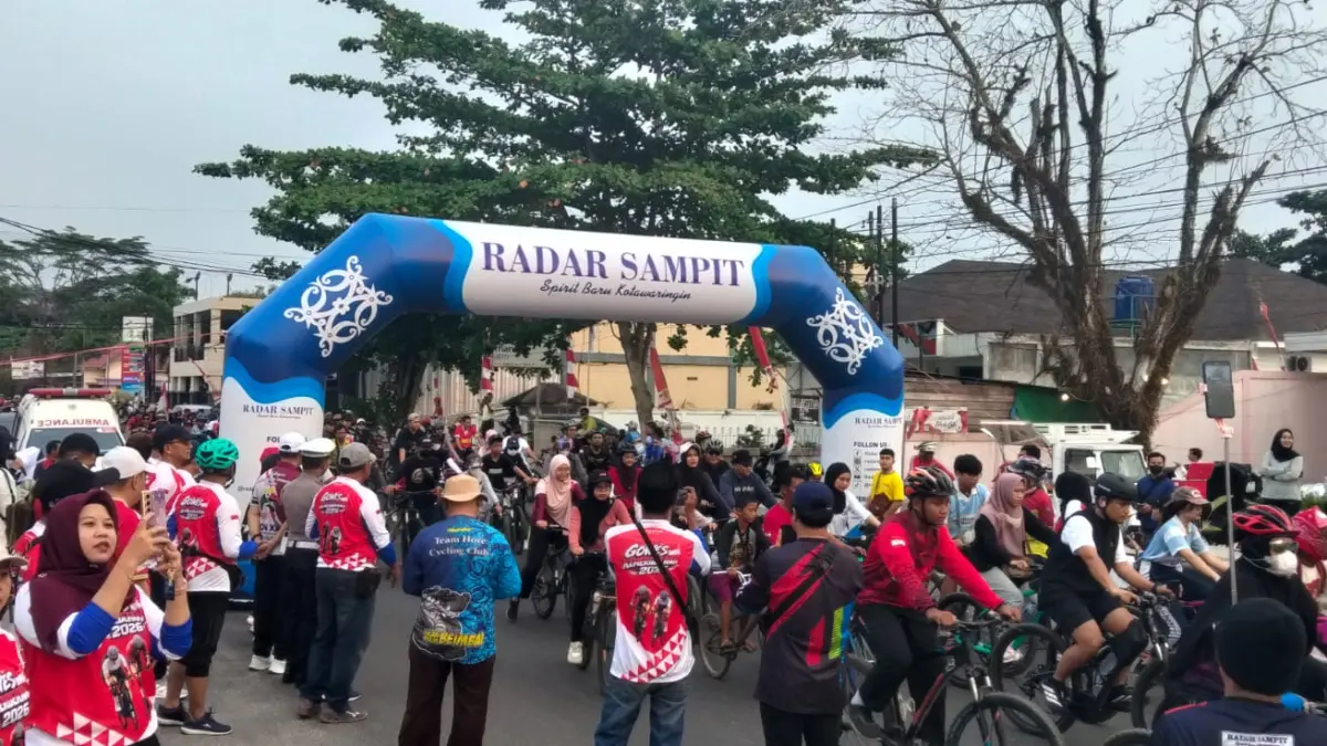Ribuan Peserta Gowes Kemerdekaan 2026 Radar Sampit 