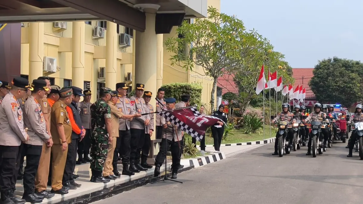  Pemerintah Provinsi Kalimantan Tengah bersama Polda Kalteng dan Kodam XII/Tambun Bungai resmi memperkuat personel dalam penanganan kebakaran hutan dan lahan (karhutla) di wilayah Kalteng. 