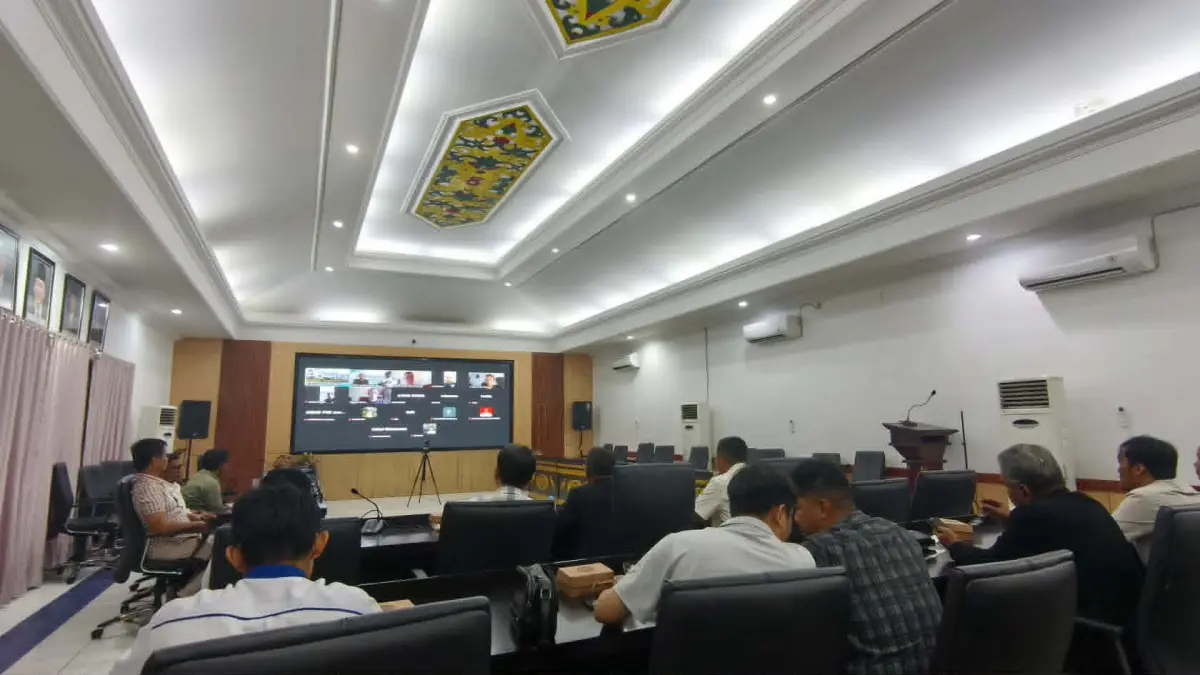 Kongres Biasa PSSI Kalteng yang digelar di Aula Dinas PUPR Kalteng, Minggu (30/8).(dodi/radarsampit)