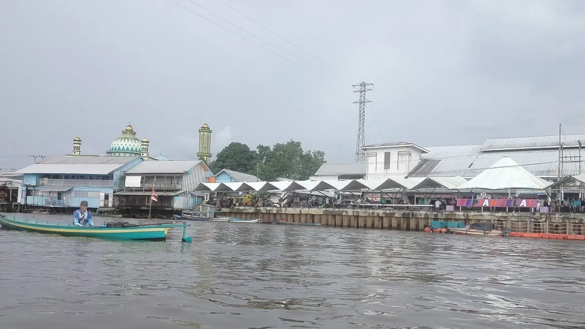 Intrusi air laut semakin jauh dan sudah mendekati Kota Sukamara. (Fauziannur/Radar Sampit) 