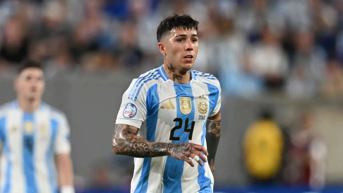 Enzo Fernandez saat membela timnas Argentina di Piala Dunia 2026