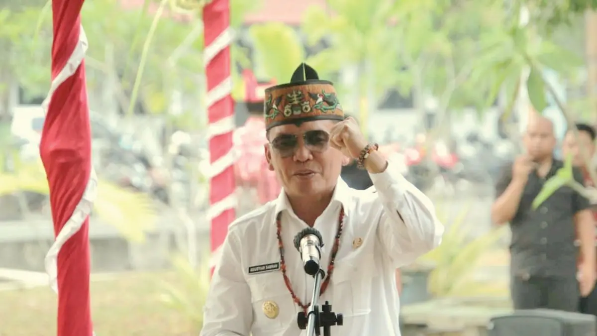 FOTO GUBERNUR KALTENG AGUSTIAR SABRAN
