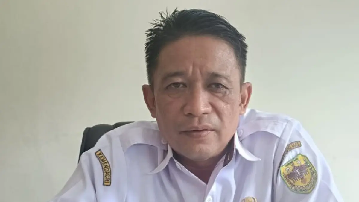 Plt Kepala DPMD Kabupaten Gunung Mas Hendra Surya