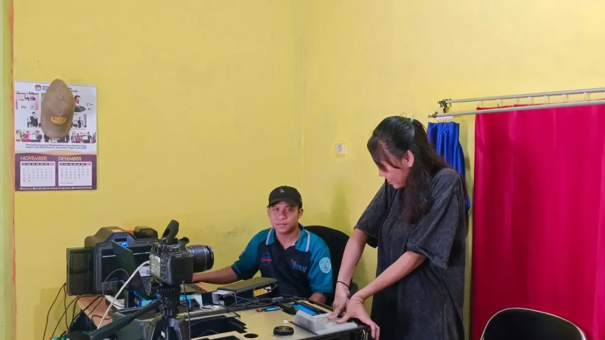 Pelayanan rekam data kependudukan hadir sampai tingkat kecamatan. (Ria/Radar Sampit)