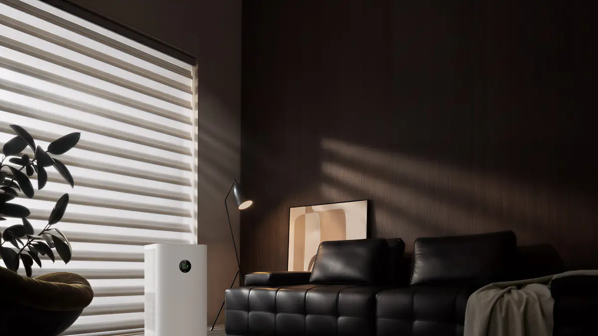  Mijia Smart Air Purifier 6 Plus, perangkat pemurni udara pintar bertenaga tinggi yang dirancang khusus untuk menjaga sirkulasi udara di dalam rumah tetap steril dan aman dari paparan debu vulkanik maupun polutan berbahaya. 