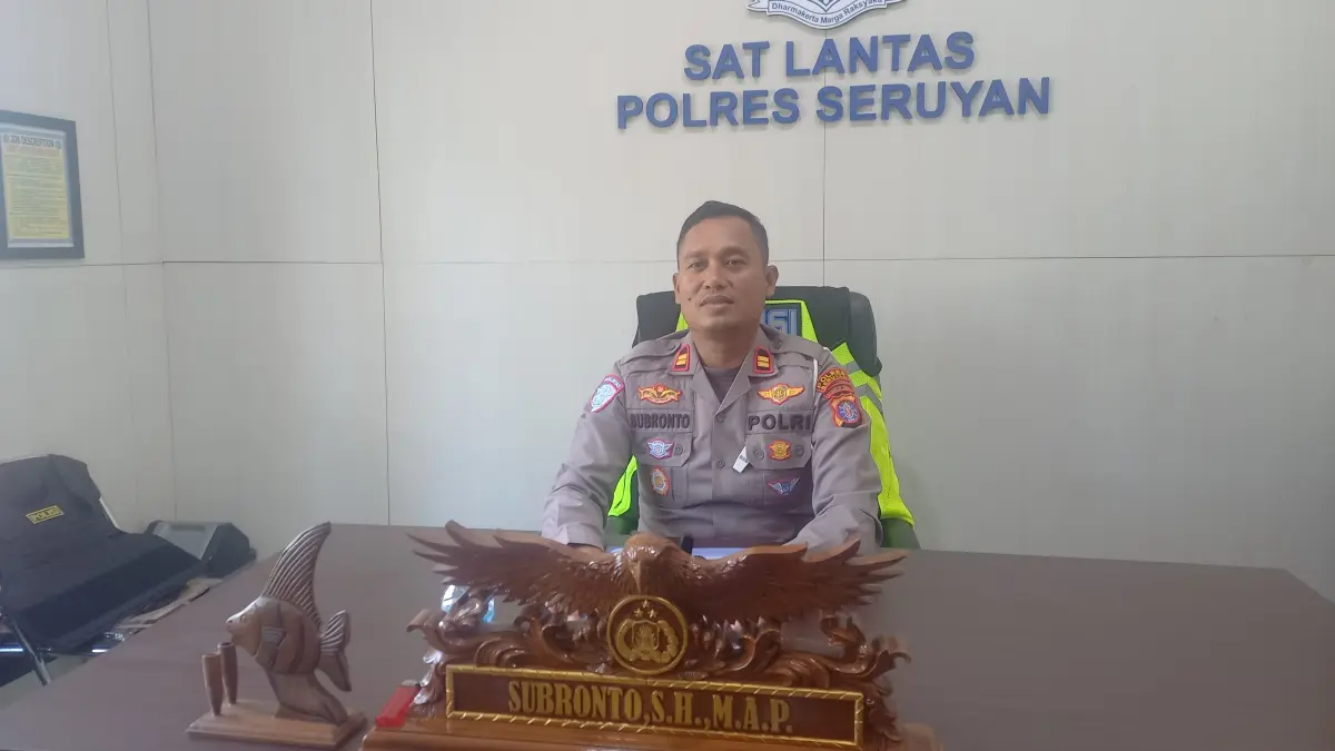 Kasatlantas Polres Seruyan Iptu Subronto saat ditemui di ruang kerjanya, Senin (14/9).