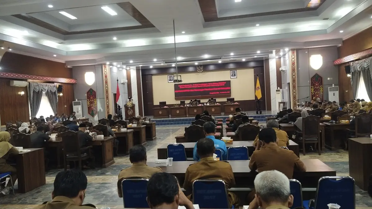 Rapat paripurna DPRD Kotawaringin Barat, Senin 14 September 2026.&nbsp; (Syamsudin/Radar Sampit)