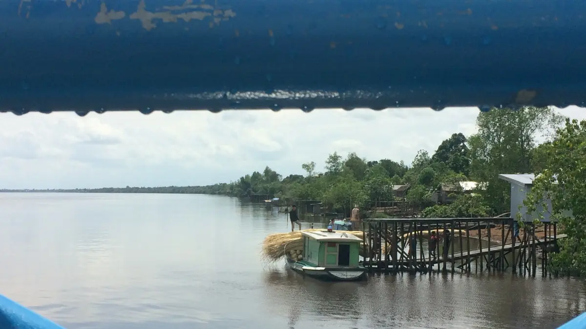 Salah satu sudut perairan Sungai Mentaya yang sudah dekat dengan Kota Sampit. (dok.radarsampit)