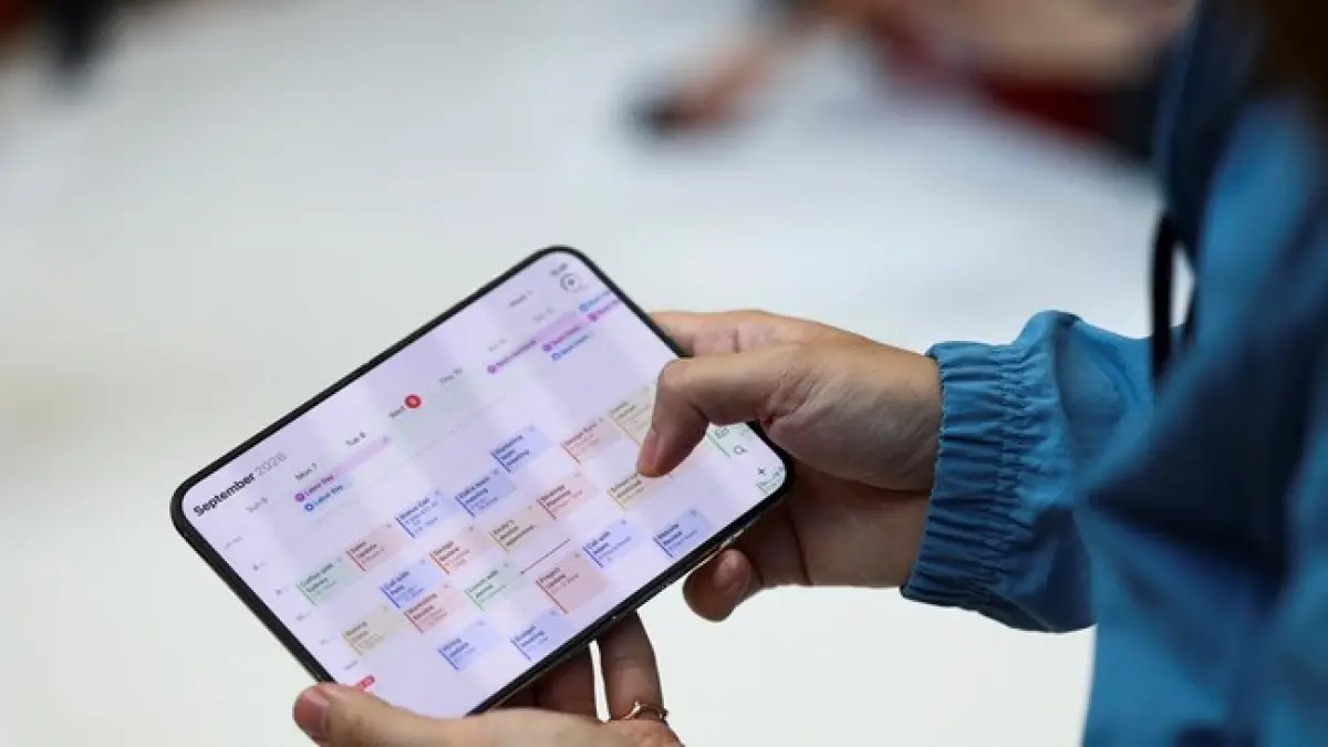 Keluhan Layar Retak Muncul di iPhone Duo yang Baru Saja Meluncur