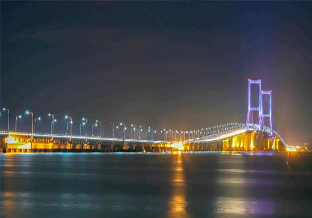 Jembatan Suramadu. (Allex Qomarullah/Jawa Pos)