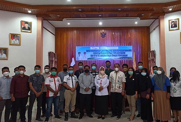 SINKRONISASI DATA: Kadis Nakertrans bersama Kepala BPJS Kesehatan dan BPJS Ketenagakerjaan serta perwakilan HRD seluruh perusahaan besar swasta di Kabupaten Lamandau.