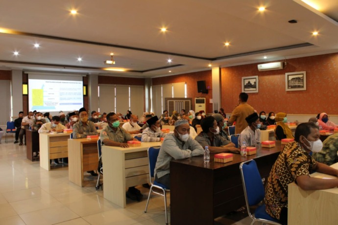 JEMAAH HAJI: Sebanyak 62 CJH asal Kobar saat mendapat pembekalan manasik Haji, belum lama ini. (ISTIMEWA/RADAR PANGKALAN BUN)