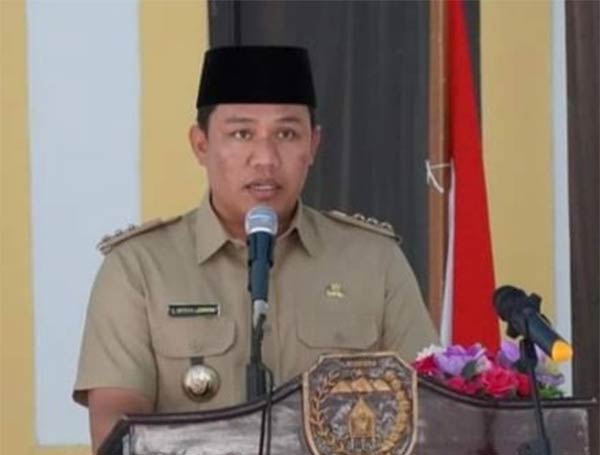 Bupati Lamandau Hendra Lesmana.