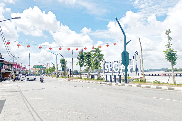 DITATA: Kawasan Tepian Jalan Ahmad Yani, Tanjung Redeb bakal dikelola pokdarwis Kelurahan Kampung Bugis agar lebih tertib.