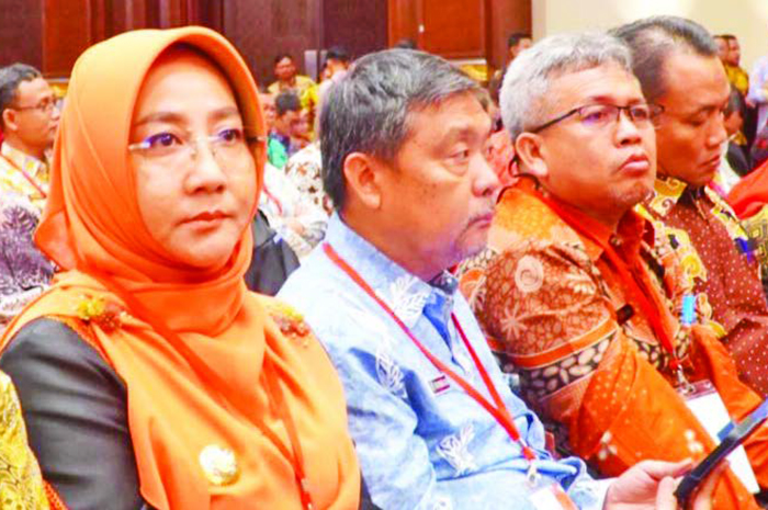 KAWAL LANGSUNG: Bupati Berau Sri Juniarsih, menghadiri rakornas yang dilaksanakan Menpan RB, Kamis (14/3).