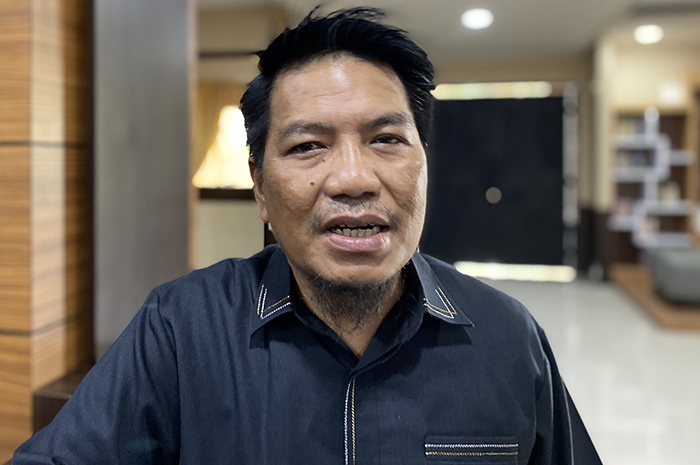 Ketua Komisi I DPRD Berau, Peri Kombong