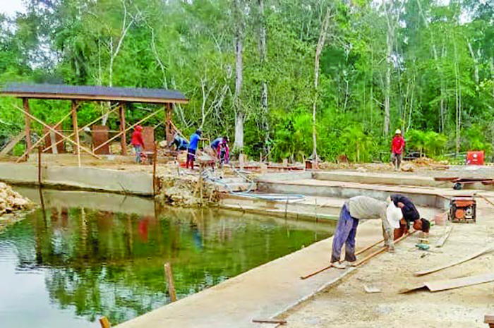 POTENSI WISATA: Air Panas Biatan menjadi daya tarik tersendiri bagi wisatawan, tapi dianggap kurang dapat perhatian